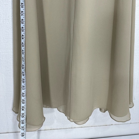 J Kara  formal sequin flutter sleeve bodice chiffon gown champagne size 16 - Picture 9 of 13